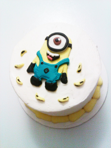 Minion themed cakes in Columbus, Ohio