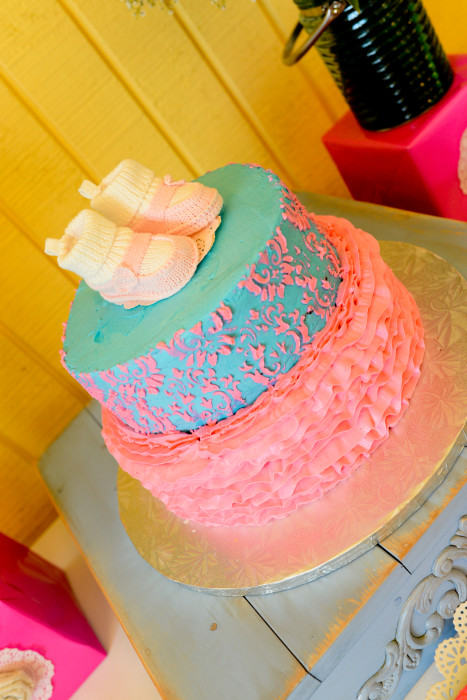 Pink Damask cakes