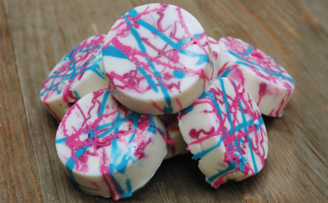 Delicious and fun unicorn decorated chocolate covered oreos