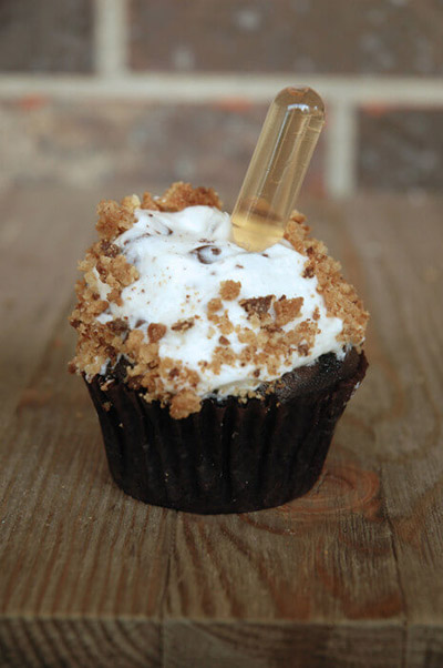 Tipsy cookie alcohol cupcake