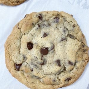 Jumbo Chocolate Chip Cookie