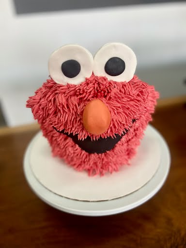 Elmo themed smash cake from Fate Cakes