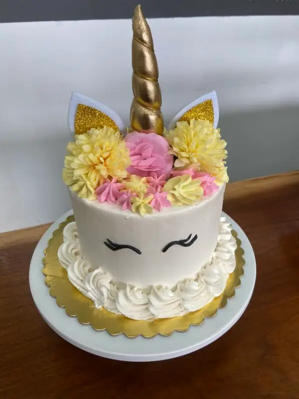 Themed Cakes - Image 32