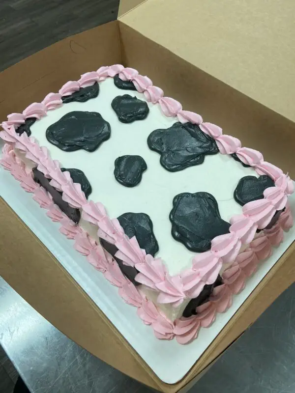 Sheet Cakes - Image 5