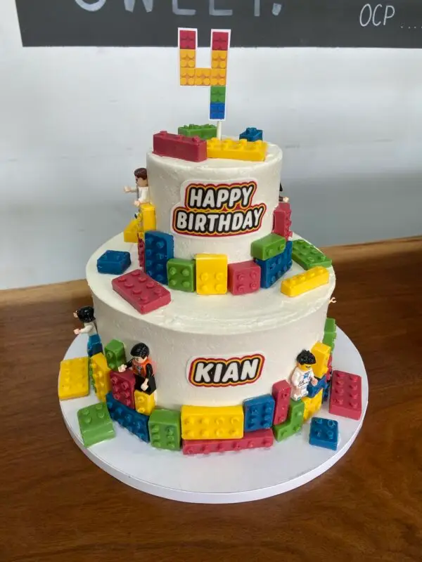 Themed Cakes - Image 12