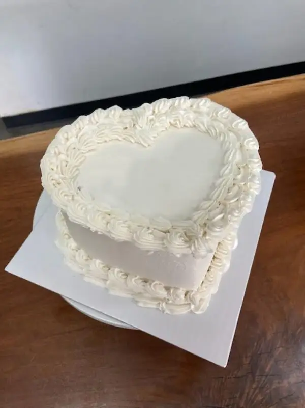 Smooth Heart Quick Cake