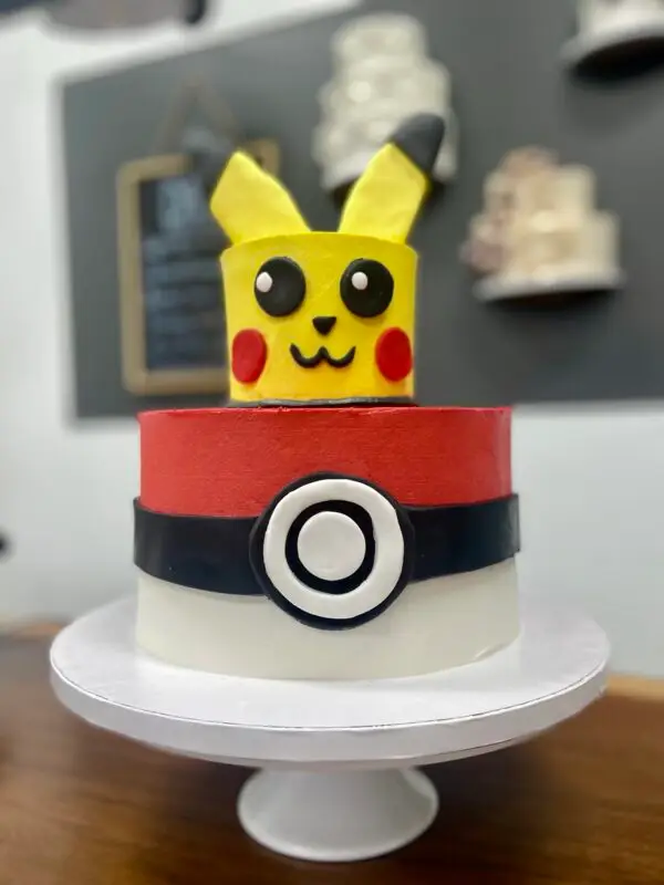 4"/8" Pokemon theme with fondant details