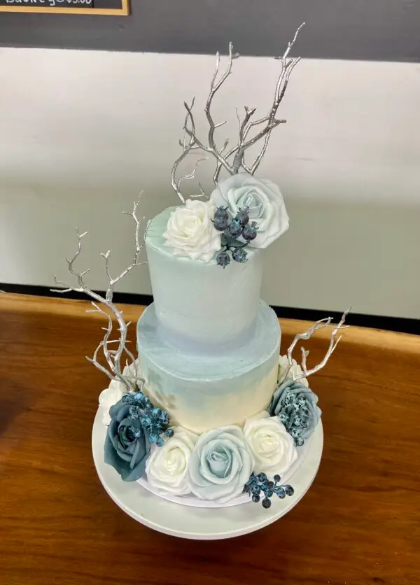 4"/6" smooth ombre and artificial flowers