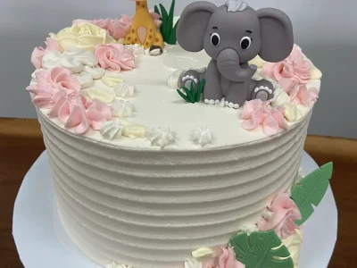 8" Rustic line with icing flowers and plastic toppers/decorations